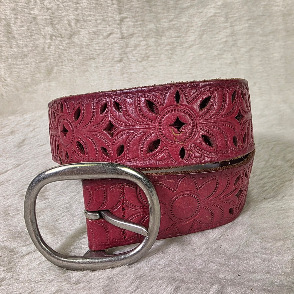 Fossil Belt Tooled Cutout Leather Reddish Burgundy Womens M Excellent